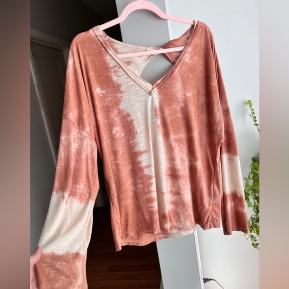 POL top - Picture 6 of 6